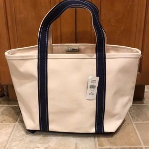 1 *LL Bean Boat & Tote, navy straps medium sz NWT!